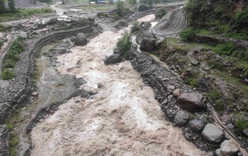 बर्षाले बाजुरामा विद्युत अनियमित 